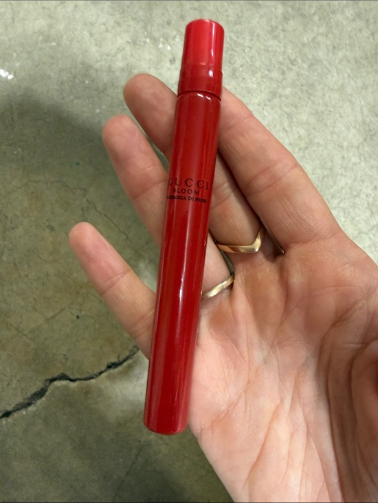 Gucci Other - Gucci Red Bloom Rollerball Travel Perfume Pen
